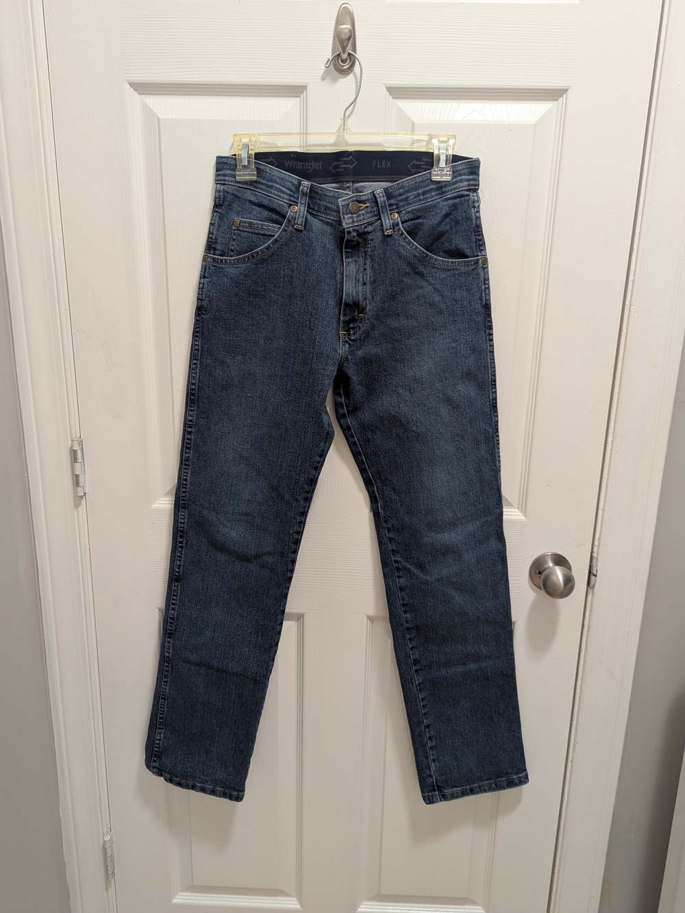 Wrangler Men’s Dark Blue Straight Leg Jeans